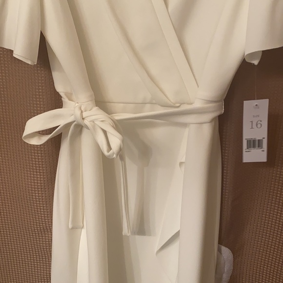 NWT Donna Morgan Ivory Faux Wrap Dress Sz 16 - Picture 5 of 10